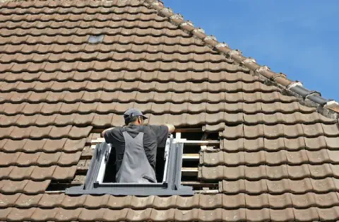 Pose de velux - Oulchy-le-Château